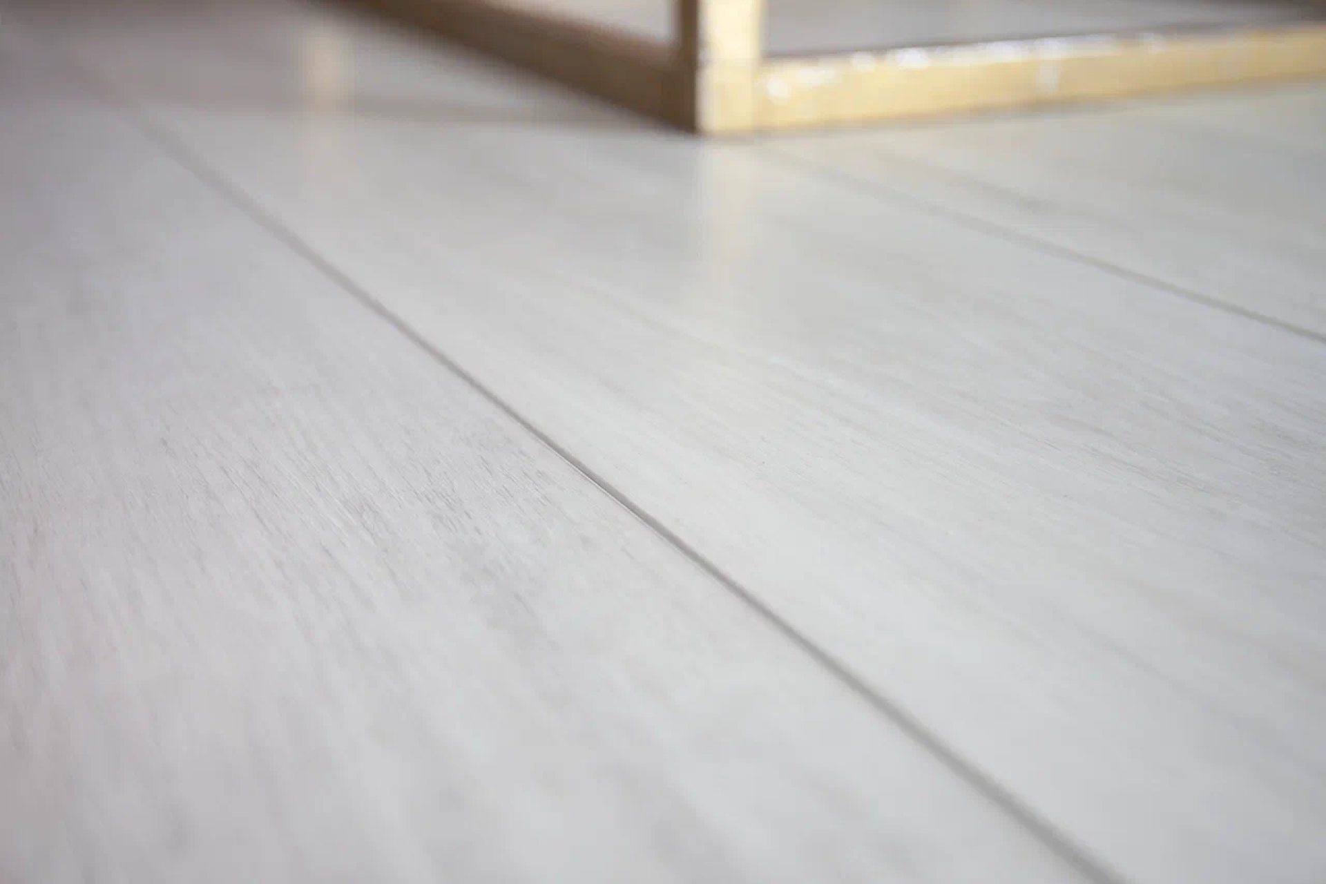 SPC ламинат «Damy Floor» Дуб Альпийский (1220*180*4 мм) — купить в Братске