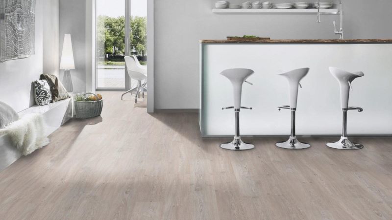 Ламинат Дуб Белый Масляный 33 класс "Krono original" Forte Classic 5552 oak (1285*192*8 мм) — купить в Братске